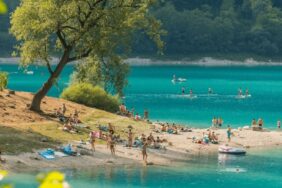 Kamperen aan de mooiste meren van Trentino
