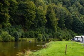 Kamperen net over de grens